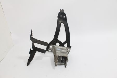 Halter Vorderwand links Scheinwerfer Pralldämpfer
