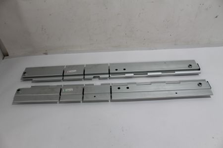 Verzurrschiene Kofferraum links und rechts 
