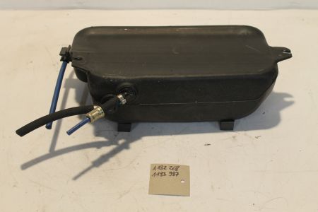 Ausgleichsbehälter Tank