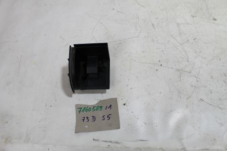 Aufnahme Rollo Kofferraum Hinten Links
