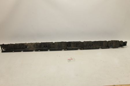 Halter Stützteil Schweller Seitenschweller rechts