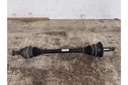 Abtriebswelle links Antriebswelle hinten