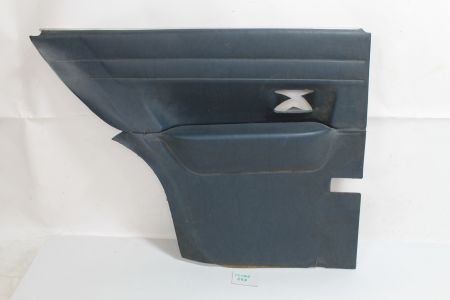 Türverkleidung hinten links blau mit Chromleiste