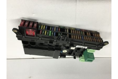 Sicherungskasten Elektrokasten Stromverteiler vorne