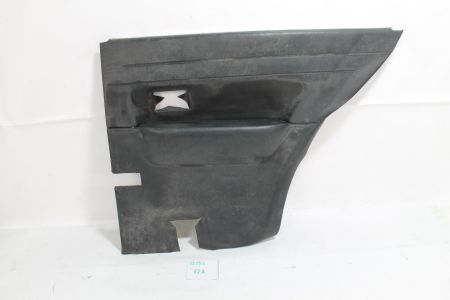 Türverkleidung hinten rechts schwarz mit Chromleiste