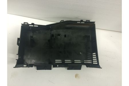 Verkleidung Abdeckung Halter Anhängermodul Geräteträgerkasten