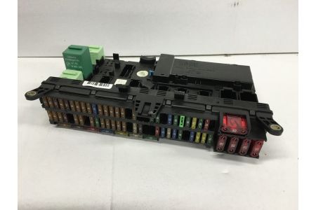 Sicherungskasten Elektrokasten Stromverteiler vorne