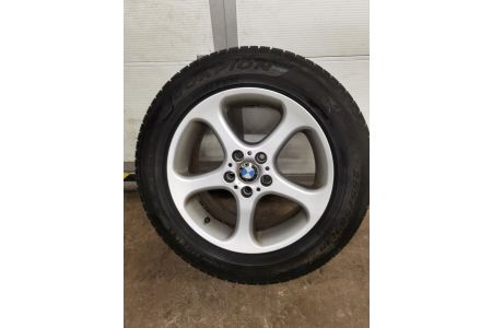 Rad Winterrad 18 Zoll Sternspeiche 69