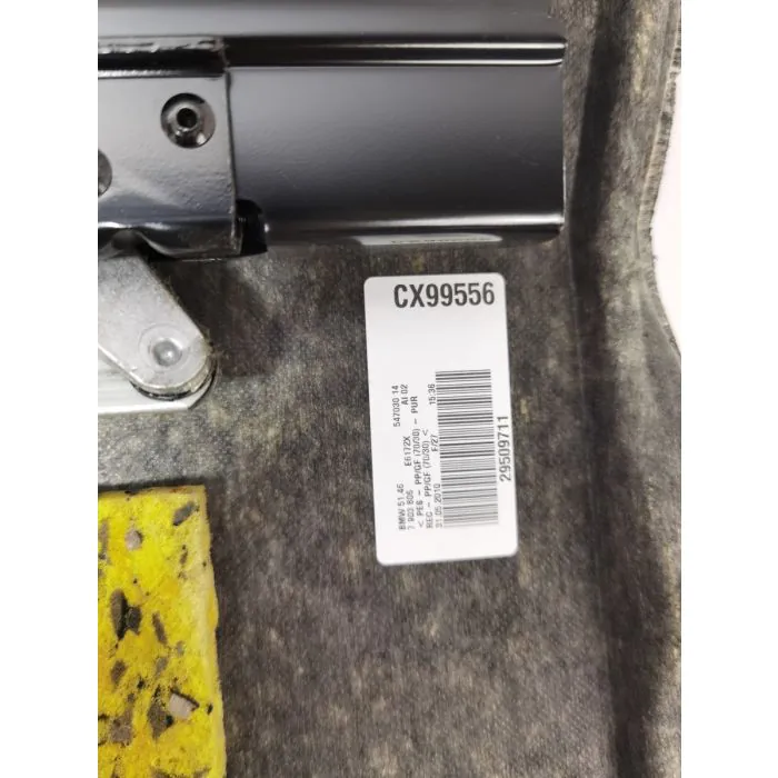 Ablegeboden + Sonnenschutzrollo anthrazit 